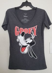 Disney goofy shirt